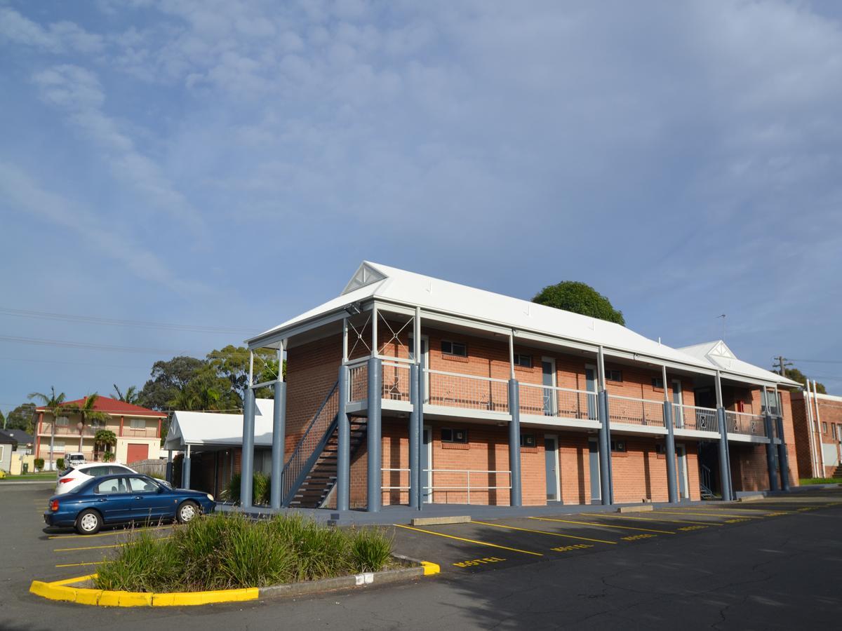 The Oaks Hotel Motel Albion Park Екстериор снимка